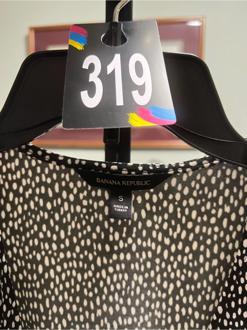 Banana Republic Black and White Printed Wrap-Style Blouse #319